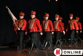 Zengjétek meg a jövőt! 