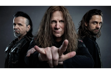 Fotó: tények.hu / Az új színpadon a Tankcsapda is fellép