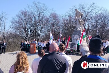 Fülöp Valentin mondott beszédet a Szoborhegyen (Fotó: Tóth Péter)