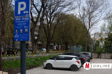 Az intézkedés célja, hogy enyhítsék a parkolási nehézségeket a környéken élők számára (Fotó: Dávid Csilla felvétele)