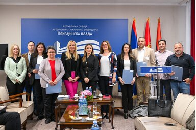 A tartományi kormány felvétele