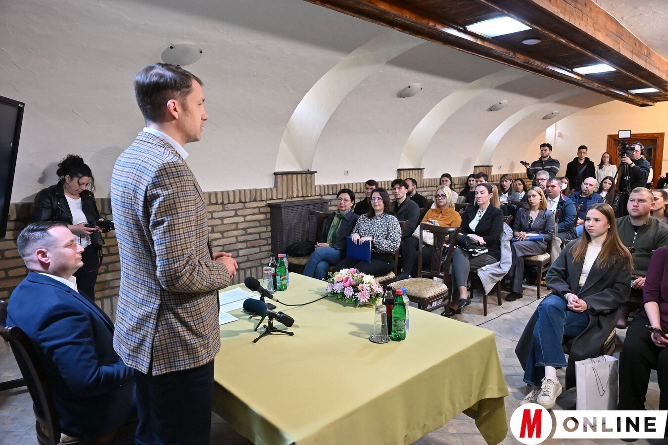 (fotografija Edvarda Molnara)