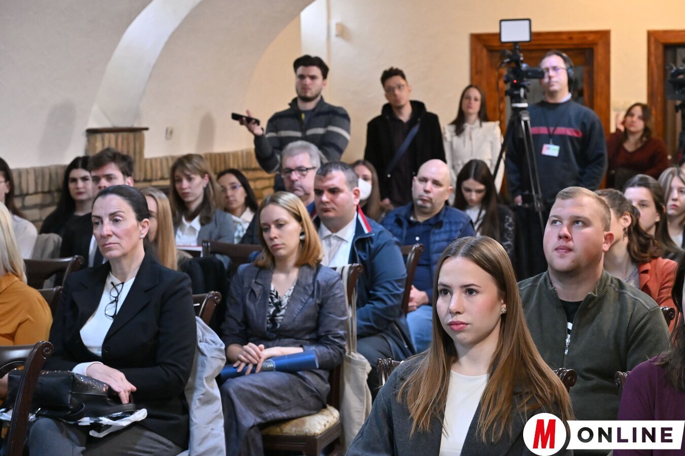 (fotografija Edvarda Molnara)