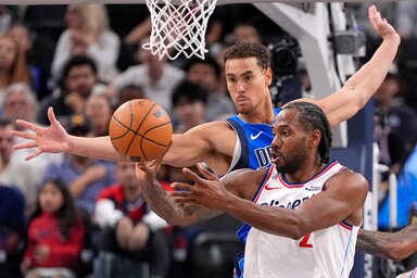 Leonard (elöl) klasszisa kellett a Clippers győzelméhez (Fotó: Beta/AP)