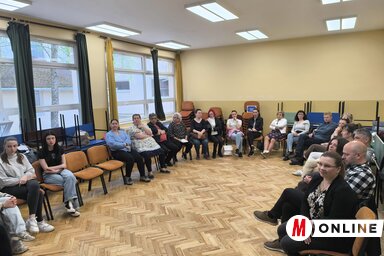 A delegáció tagjai a szabadkai Kosztolányi Dezső Tehetséggondozó Gimnázium tanáraival közösen műhelymunkán vettek részt (Fotó: Dér Dianna felvétele)