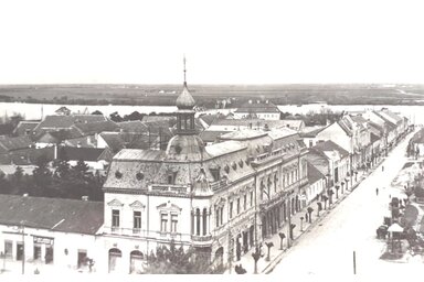 Zentai régi városháza (Mák Ferenc archívumából)