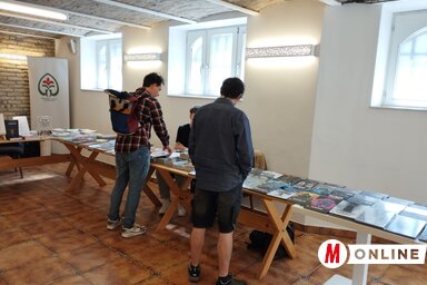 A börzén gyerekek és idősebbek is találhattak maguknak való képregényt (Fotó: Lukács Melinda felvétele)