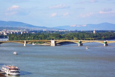 A Margit hidat éppen százötven évvel ezelőtt avatták fel (Fotó: Wikipédia)