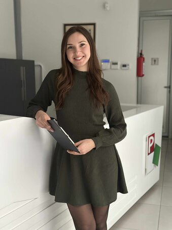 A riporter életét a folyamatos fejlődés jellemzi