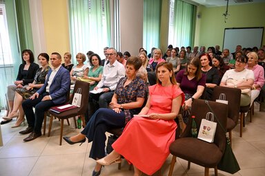 A tartományi oktatási titkárság számára továbbra is kiemelten fontos, hogy az oktatási intézmények stabil és kiszámítható támogatásra számíthassanak (Forrás: Ótott Róbert Facebook-oldala)