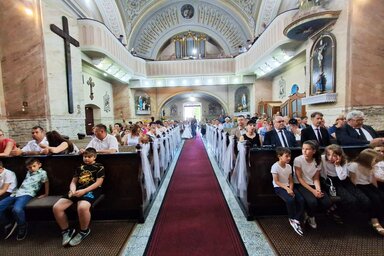 Az emlékező közösség a szentmisén (Fotó: Kalinka Tamás felvétele)