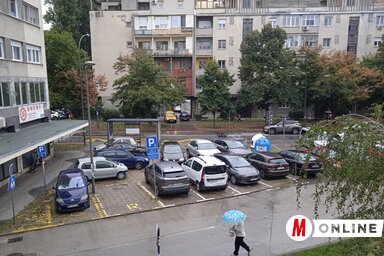 Az óránkénti parkolás ára az eddigi 80 dinárról 100 dinárra nő (Fotó: Szeli Balázs felvétele)