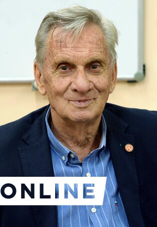 Dr. Pap Endre matematikus (Fotó: Dávid Csilla felvétele)