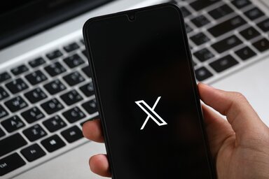 A bíróság megtiltotta Gustavo Petrónak, hogy az elnöki hivatal hivatalos csatornáit felhasználva választásokkal kapcsolatos témákat tárgyaljon (Fotó: Pexels.com)
