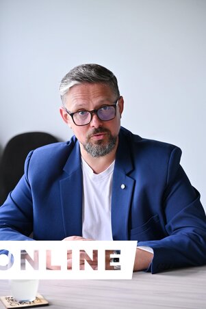 Dr Balint Juhas