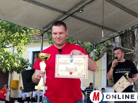 Falunapot ünnepelnek Bajsán
