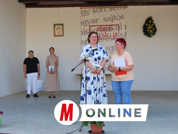 A Magyar Szó munkatársa, Kállai Göblös Nikoletta érdemelte ki az első díjat az idei riportpályázaton (Fotó: Csincsik Zsolt felvétele)