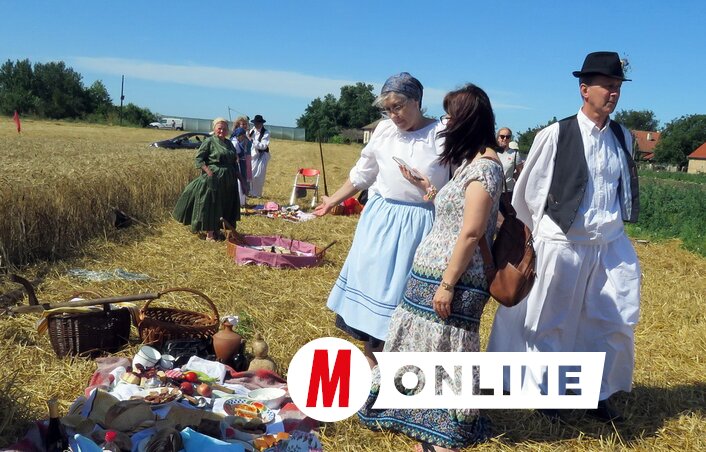A hagyományos reggeli (Fotó: Kecskés István felvétele)