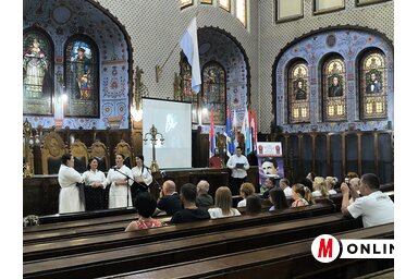 A program kulturális műsorral kezdődött/Dér Dianna felvétele