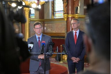 MTI/Gulyás Gergely és Rétvári Bence