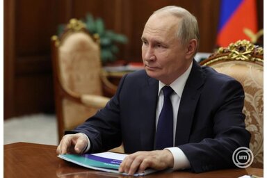 MTI/AP/Szputnyik/Kreml pool/Mikhail Metzel