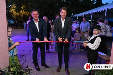 Ünnepélyes megnyitóval kezdődött (Molnár Edvárd felvétele)
