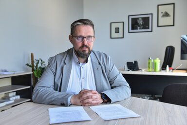 Dr. Juhász Bálint