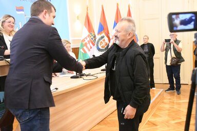 Ezúttal harminc sikeres pályázóval kötöttek szerződést (Fotó: Paraczky László)