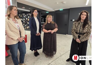 Szedlár Diana, a múzeum munkatársa, Pesevszki Evelyn fő- és felelős szerkesztő, Erdődi Edvina, a Magyar Szó Lapkiadó Kft. igazgatója és Simona Đukanović beltértervező mérnök (Kopasz Tamás)