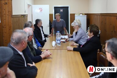 A kishegyesi egyesület alapuló ülése (Lakatos János felvétele)