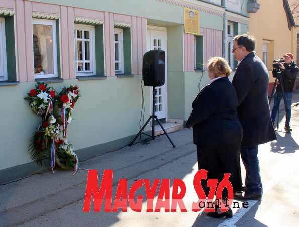 Takács Márta és Bodrogi Béla (Fotó: Benedek Miklós) Takács Márta és Bodrogi Béla (Fotó: Benedek Miklós)