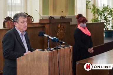 Perpauer Attila és Kopasz Ildikó a sajtótájékoztatón (Herédi Krisztián felvétele)