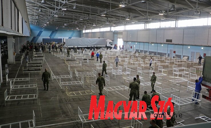 Az Újvidéki Vásár Master és 1-es csarnokába 1000 fertőzöttet helyezhetnek majd el (Ótos András felvétele)