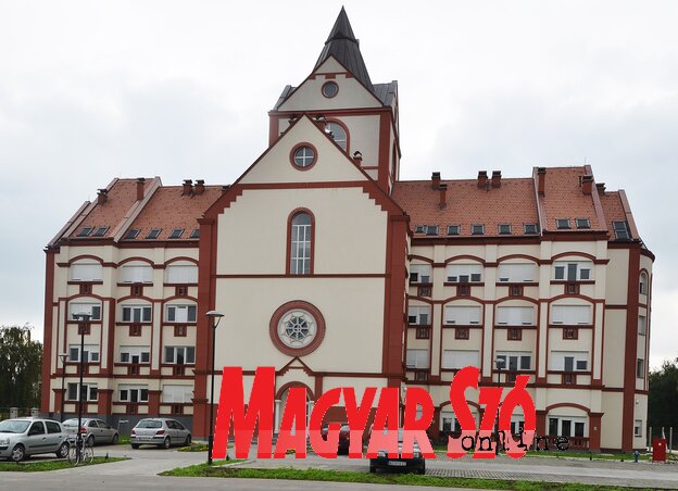 Az újvidéki Európa Kollégium épülete (Fotó: Ótos András) Az újvidéki Európa Kollégium épülete (Fotó: Ótos András)