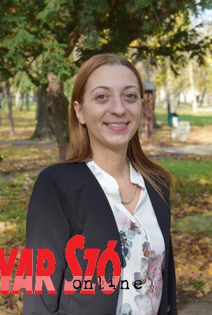 Romhányi Gabriella (Máriás Endre felvétele) Romhányi Gabriella (Máriás Endre felvétele)