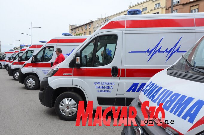 Az elmúlt négy évben 60 új járművet szereztek be tartományi forrásokból (Dávid Csilla felvétele) Az elmúlt négy évben 60 új járművet szereztek be tartományi forrásokból (Dávid Csilla felvétele)