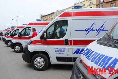 Az elmúlt négy évben 60 új járművet szereztek be tartományi forrásokból (Dávid Csilla felvétele)