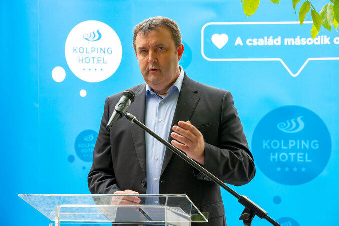 Palkovics László ismerteti a kormány munkahelymentő intézkedéseit (Fotó: MTI) Palkovics László ismerteti a kormány munkahelymentő intézkedéseit (Fotó: MTI)