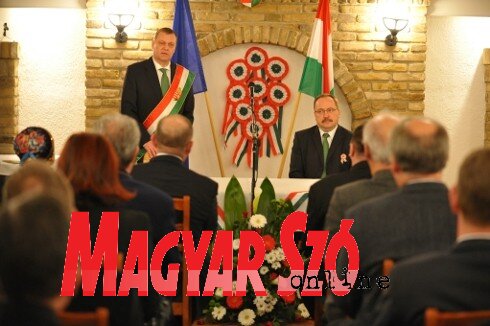 A magyar állampolgárság az egy nemzethez tartozás dokumentuma a külhoni nemzetrészek számára (Gergely Árpád felvétele)
