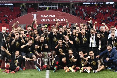 Örömmámor a Honvédnál (Fotó: MTI)