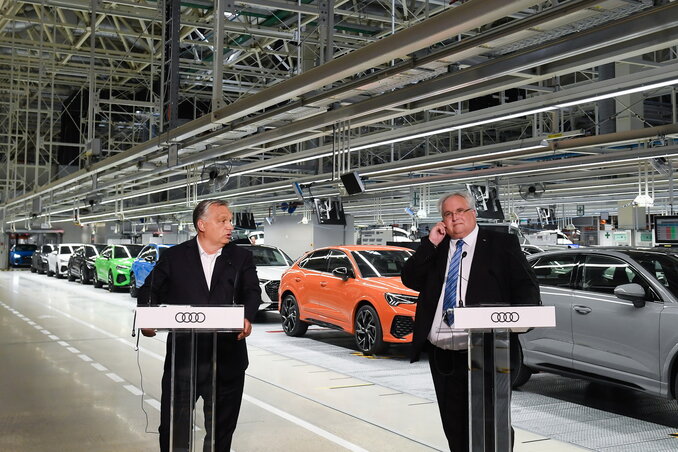 Orbán Viktor és Alfons Dintner (Fotó: MTI) Orbán Viktor és Alfons Dintner (Fotó: MTI)