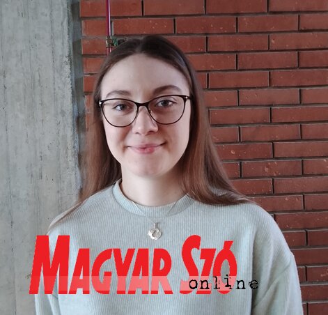 Fekete Léna (Fotó: Kasza Jennifer felvétele) Fekete Léna (Fotó: Kasza Jennifer felvétele)
