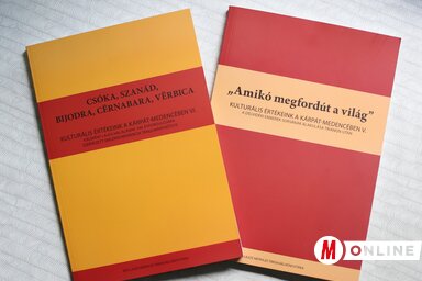 A társaság által kiadott új kötetek (Lakatos János felvétele)