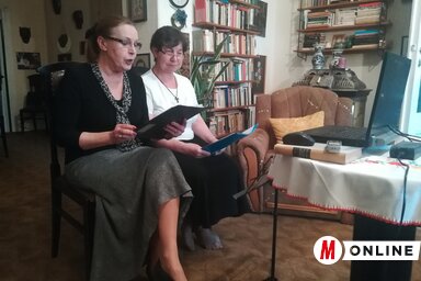 Jónás Gabriella és Miklenovics Aranka az online könyvbemutatón (Fotó: Lukács Melinda)