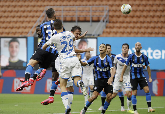 Szárnyalt az Inter (Fotó: Beta/AP) Szárnyalt az Inter (Fotó: Beta/AP)