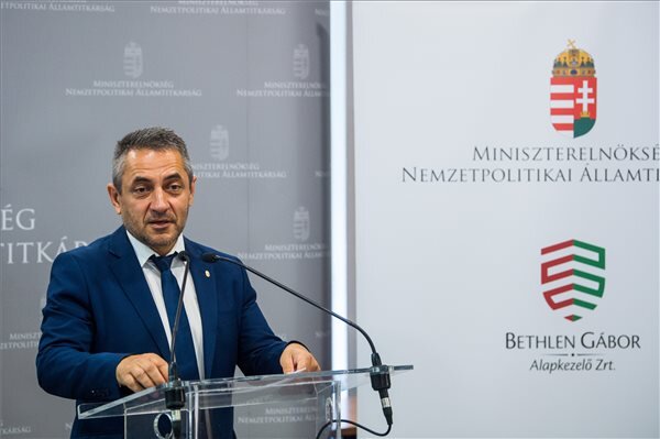 Potápi Árpád János (Fotó: MTI) Potápi Árpád János (Fotó: MTI)