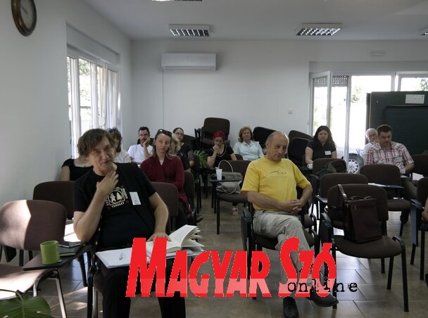 Pedagógusok Viola Lujza A mai magyar nyelv c. előadásán (Fotó: Bozsoki Valéria) Pedagógusok Viola Lujza A mai magyar nyelv c. előadásán (Fotó: Bozsoki Valéria)