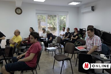 A pedagógusok képzése kis csoportokban valósul meg, mert fontos, hogy az egészségük is megmaradjon, és a tudást is gyarapítsák (Bozsoki Valéria felvétele)