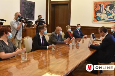 Arról egyelőre nem esett szó, hogy mely minisztériumokban töltenének be pozíciókat a VMSZ politikusai (Ótos András felvétele)