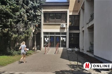 A topolyai COVID-rendelő a 024/773-193-as számon hívható (Kazinczy Paszterkó Diana felvétele)